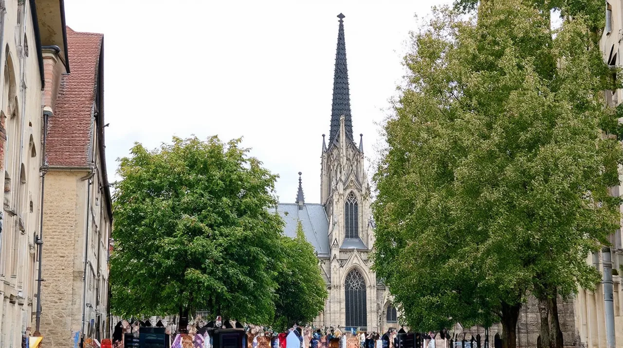 Chartres 3-Day Itinerary: Explore the Stunning Cathedral