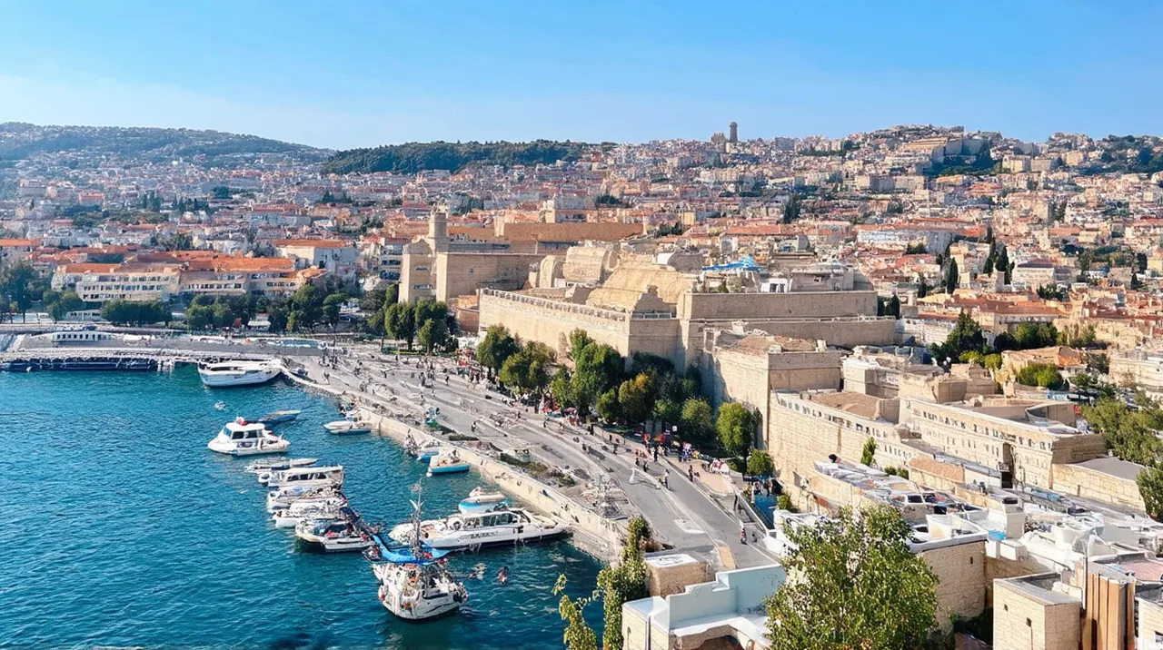 İzmir Travel Itinerary: Explore the Pearl of Aegean