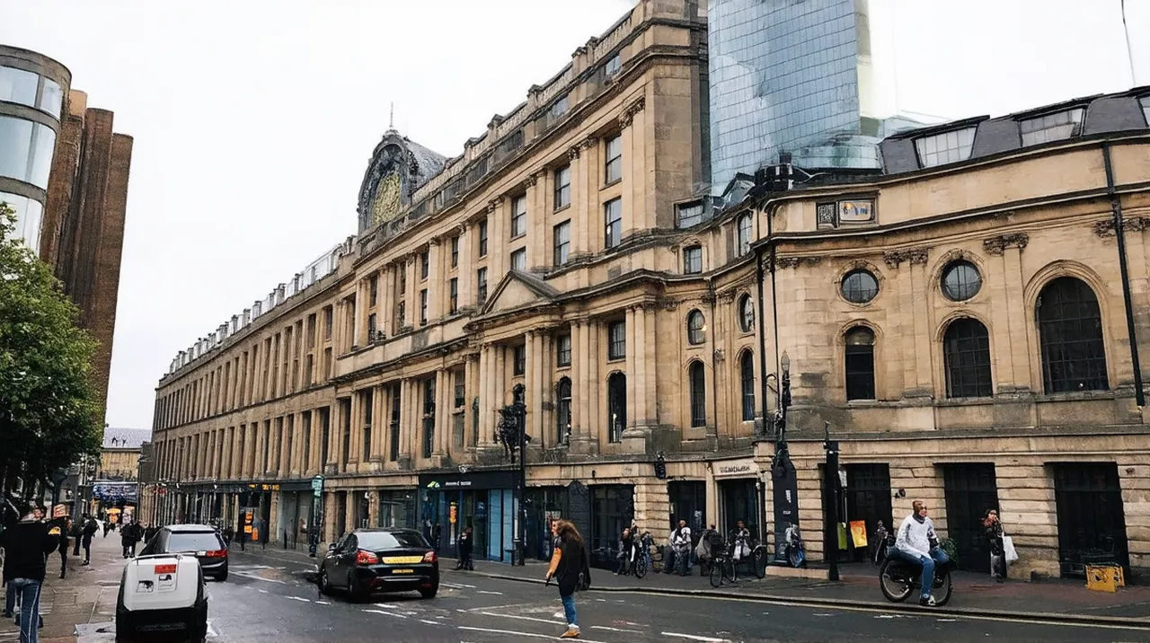 Leeds 5-Day Itinerary: Explore this Vibrant City