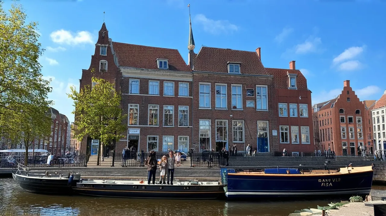 Leeuwarden Itinerary for Couples: Romantic Adventure
