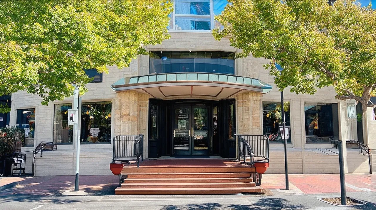 Oakland Itinerary for Couples: A Romantic Getaway