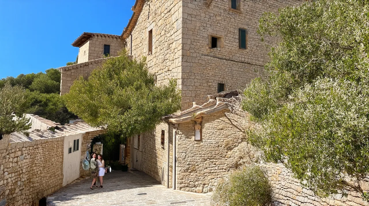 Pollença Itinerary for Couples: Romantic Getaway